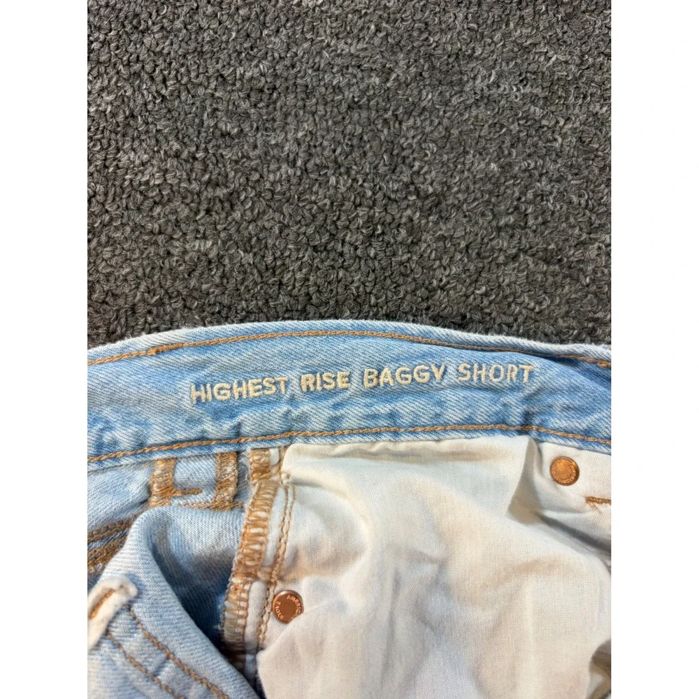 American Eagle Highest Rise Baggy Shorts Light Wash Distressed Denim Size 10
